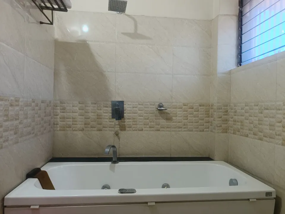 5a6541bb-3bc6-4645-b1eb-ac12ae6d1519